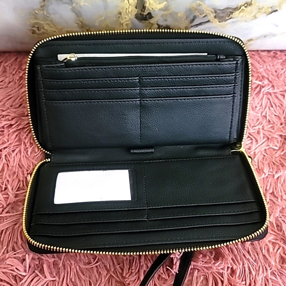 Wallets - Picture 2 of 2